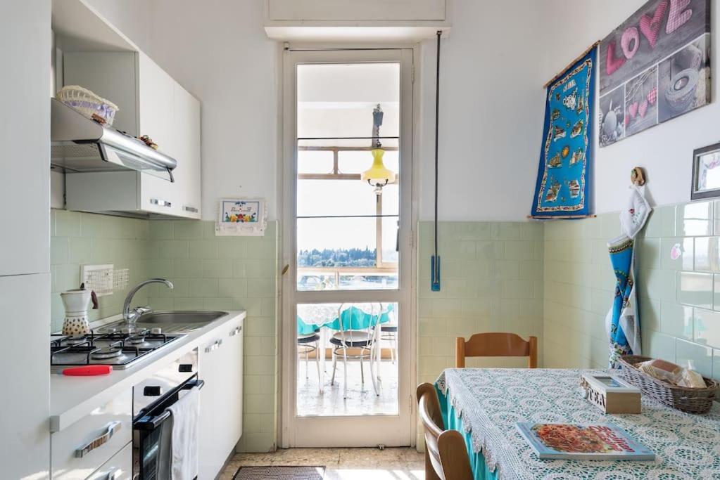 Top Floor Apartment Near Historic Fortino Catania Eksteriør billede