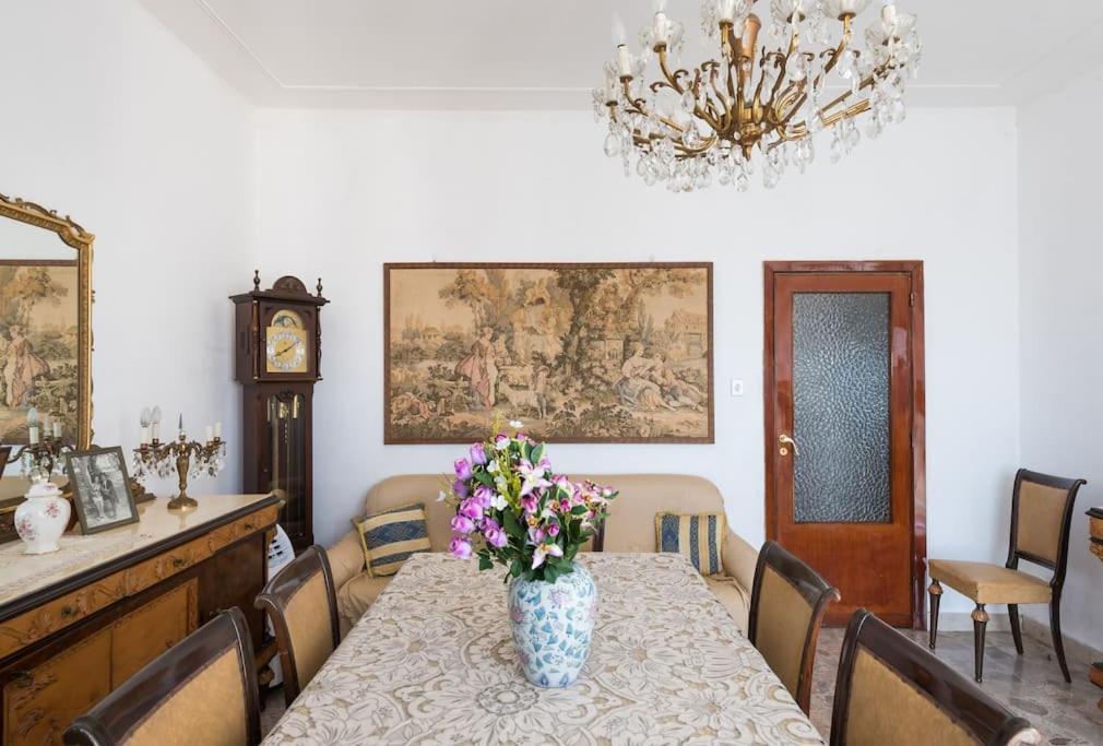 Top Floor Apartment Near Historic Fortino Catania Eksteriør billede