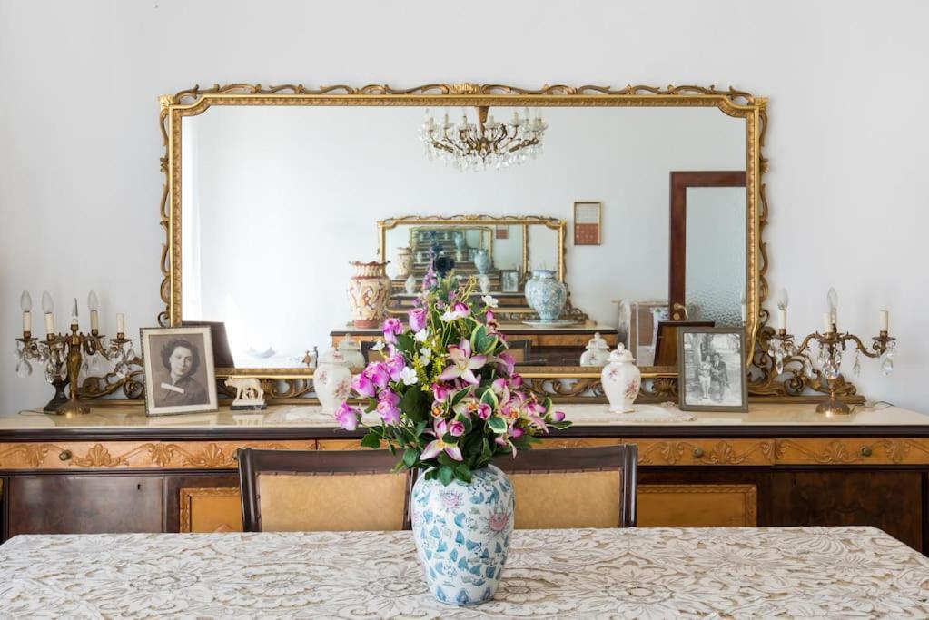 Top Floor Apartment Near Historic Fortino Catania Eksteriør billede
